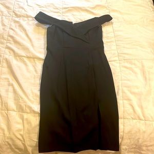 Lulus- Black Off the Shoulder MIDI